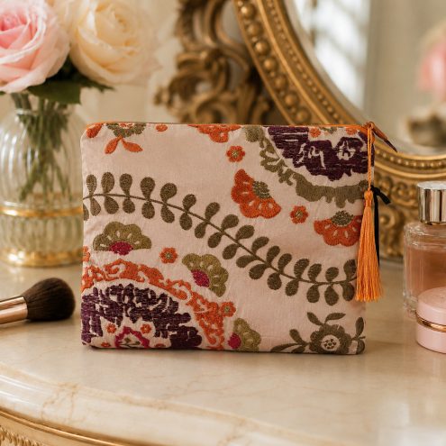 Silk embroidered bag